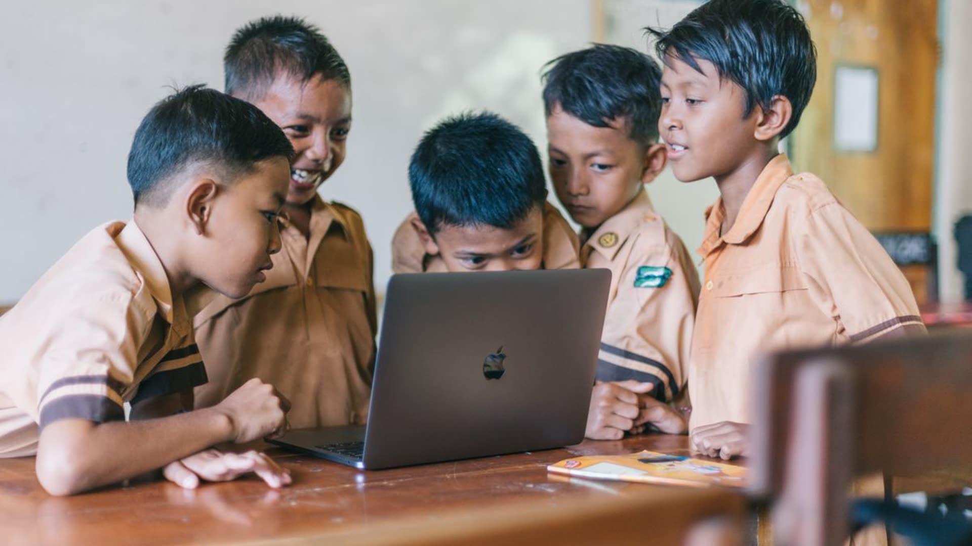 Selamat Datang di SMK Uji MSE5D30O